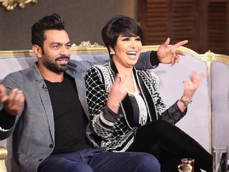 بالفيديو هنادي الكندري تهدي زوجها سيارة فارهة.. شاهدوا رد فعله